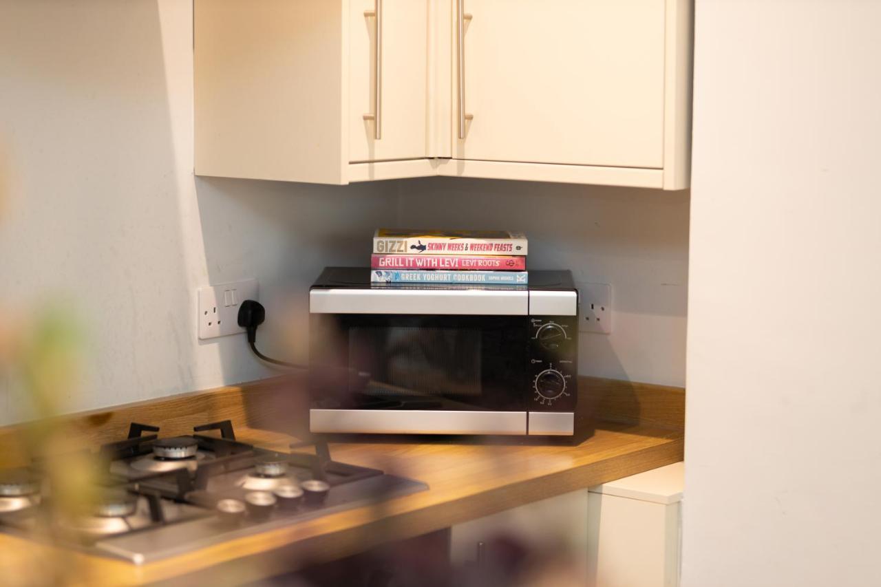 Luxury Modern 3 Bedroom Apartment In City Centre EDI Exterior foto